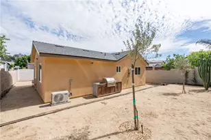 13463 Brownell, San Fernando, CA 91340 - Photo 64