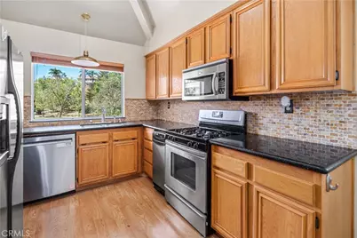 498 Shelburne #B, Simi Valley, CA 93065 - Photo 16