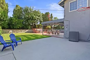 23301 Blythe St, West Hills, CA 91304 - Photo 58