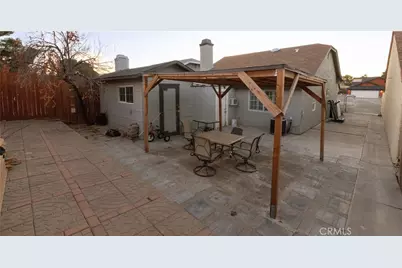37630 12th, Palmdale, CA 93550 - Photo 16