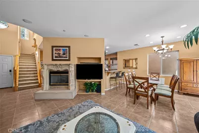 27637 Cordovan Drive, Canyon Country, CA 91351 - Photo 8