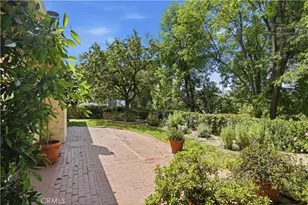 4820 Dunman, Woodland Hills, CA 91364 - Photo 32