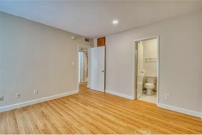 4546 Murietta Avenue #211, Sherman Oaks, CA 91423 - Photo 12