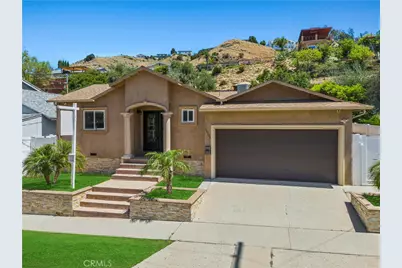 10101 Lanark Street, Los Angeles, CA 91352 - Photo 4