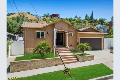 10101 Lanark Street, Los Angeles, CA 91352 - Photo 2