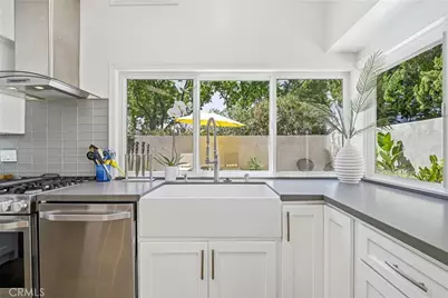 1017 Ashford Court, Westlake Village, CA 91361 - Photo 14