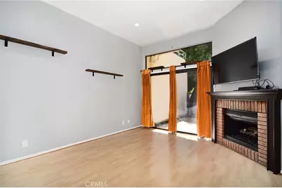 18739 Hatteras Street #55, Tarzana, CA 91356 - Photo 8