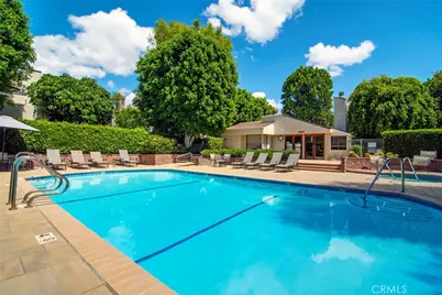 18739 Hatteras Street #55, Tarzana, CA 91356 - Photo 32