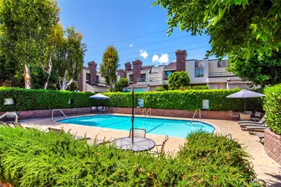 18739 Hatteras Street #55, Tarzana, CA 91356 - Photo 30