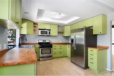 18739 Hatteras Street #55, Tarzana, CA 91356 - Photo 14