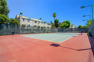 18739 Hatteras St, Tarzana, CA 91356 - Photo 36