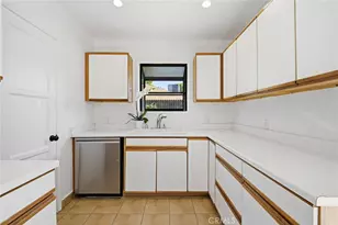 18228 Keswick, Reseda, CA 91335 - Photo 8