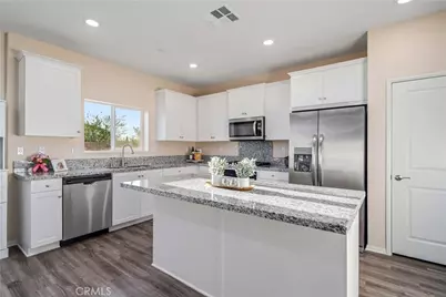 44325 Moccasin Place, Lancaster, CA 93536 - Photo 12