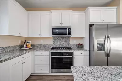 44325 Moccasin Place, Lancaster, CA 93536 - Photo 14