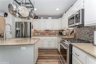 26548 Cardinal, Canyon Country, CA 91387 - Photo 12