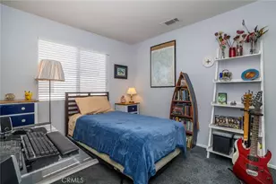 26548 Cardinal, Canyon Country, CA 91387 - Photo 16