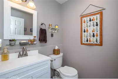 26548 Cardinal, Canyon Country, CA 91387 - Photo 26