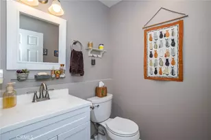 26548 Cardinal, Canyon Country, CA 91387 - Photo 26