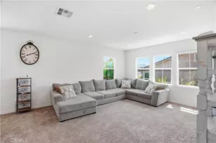 26492 Township St, Saugus, CA 91350 - Photo 28