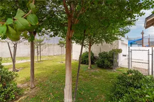 235 W Santa Anita, Burbank, CA 91502 - Photo 40