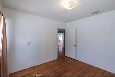 235 W Santa Anita, Burbank, CA 91502 - Photo 18