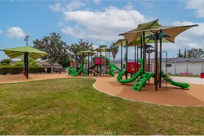 235 W Santa Anita, Burbank, CA 91502 - Photo 42