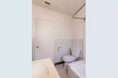 235 W Santa Anita, Burbank, CA 91502 - Photo 32