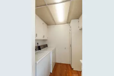 235 W Santa Anita, Burbank, CA 91502 - Photo 16