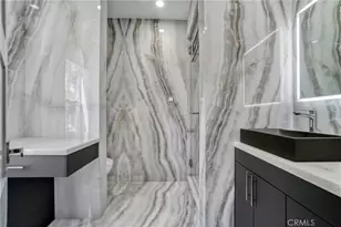 14347 Albers, Sherman Oaks, CA 91401 - Photo 16