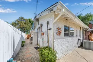 23000 Lull St, Canoga Park, CA 91304 - Photo 16