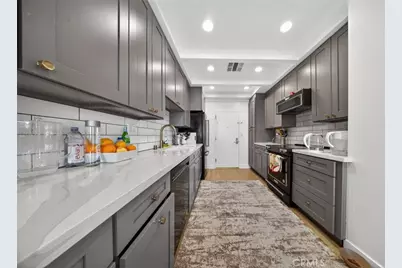 7250 Franklin Avenue #409, Los Angeles, CA 90046 - Photo 24