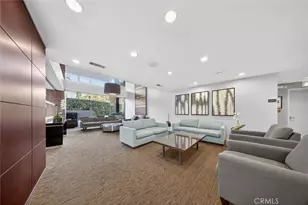 7250 Franklin Ave, Los Angeles, CA 90046 - Photo 10