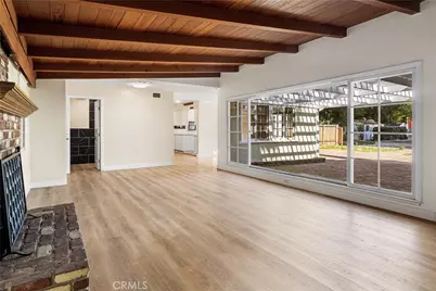 17361 Parthenia, Los Angeles, CA 91325 - Photo 4