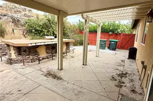 215 Gamez, Hemet, CA 92545 - Photo 10