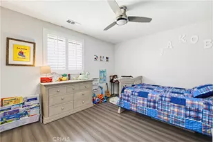19890 Holly Dr, Saugus, CA 91350 - Photo 32