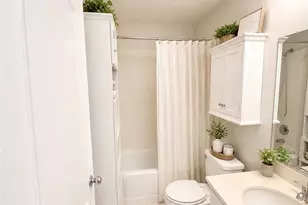 20122 Gina Ct, Saugus, CA 91350 - Photo 10