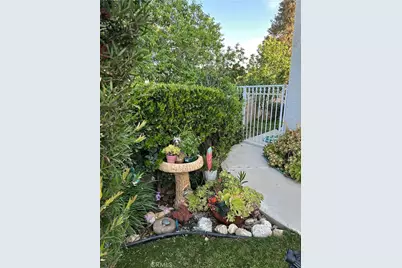 20122 Gina Court, Saugus, CA 91350 - Photo 4