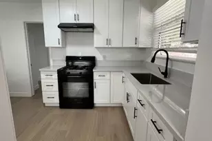 6706 Jumilla, Winnetka, CA 91306 - Photo 14