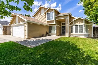 1605 Bluebell, Lancaster, CA 93535 - Photo 2