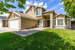 1605 Bluebell, Lancaster, CA 93535 - Photo 2