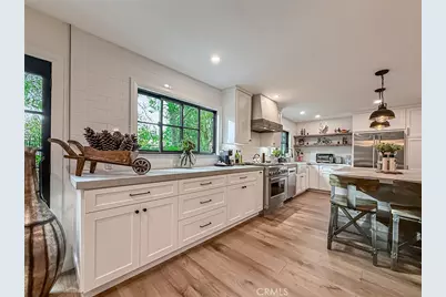 1079 Powderhorn Court, Oak Park, CA 91377 - Photo 8