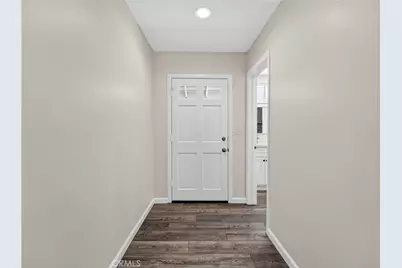 20742 Kingsbury Street, Chatsworth, CA 91311 - Photo 16