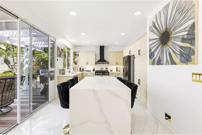 23233 Sageview Court, Valencia, CA 91354 - Photo 14