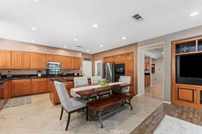 4517 Vahan Court, Lancaster, CA 93536 - Photo 14