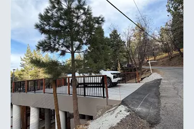 43290 Shasta, Big Bear Lake, CA 92315 - Photo 4