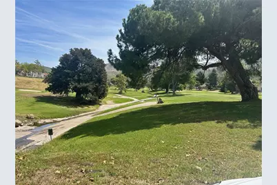 24 Gitana, Camarillo, CA 93012 - Photo 2