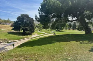 24 Gitana, Camarillo, CA 93012 - Photo 2