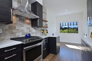 11560 Moorpark St, Studio City, CA 91602 - Photo 16