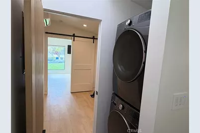 4236 Ellenita Avenue, Tarzana, CA 91356 - Photo 22