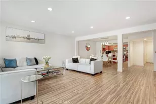 18324 Clark, Tarzana, CA 91356 - Photo 4